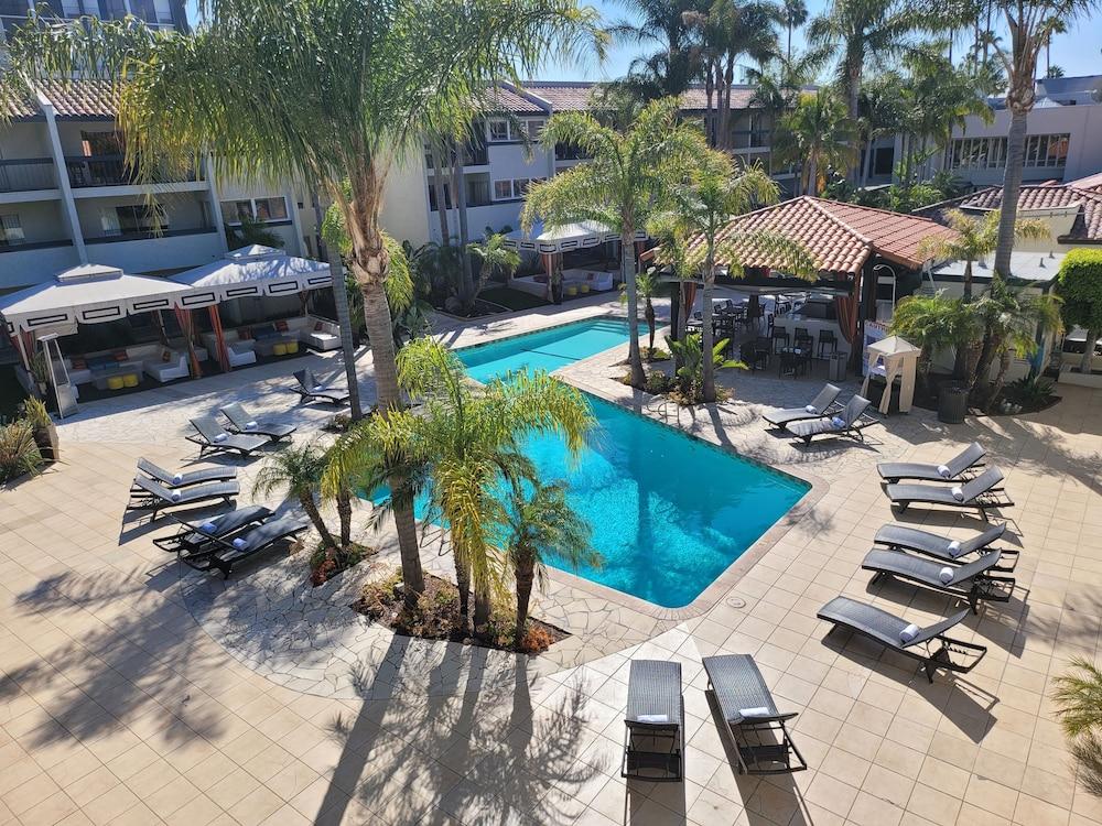 אירווין Atrium Hotel Orange County מראה חיצוני תמונה