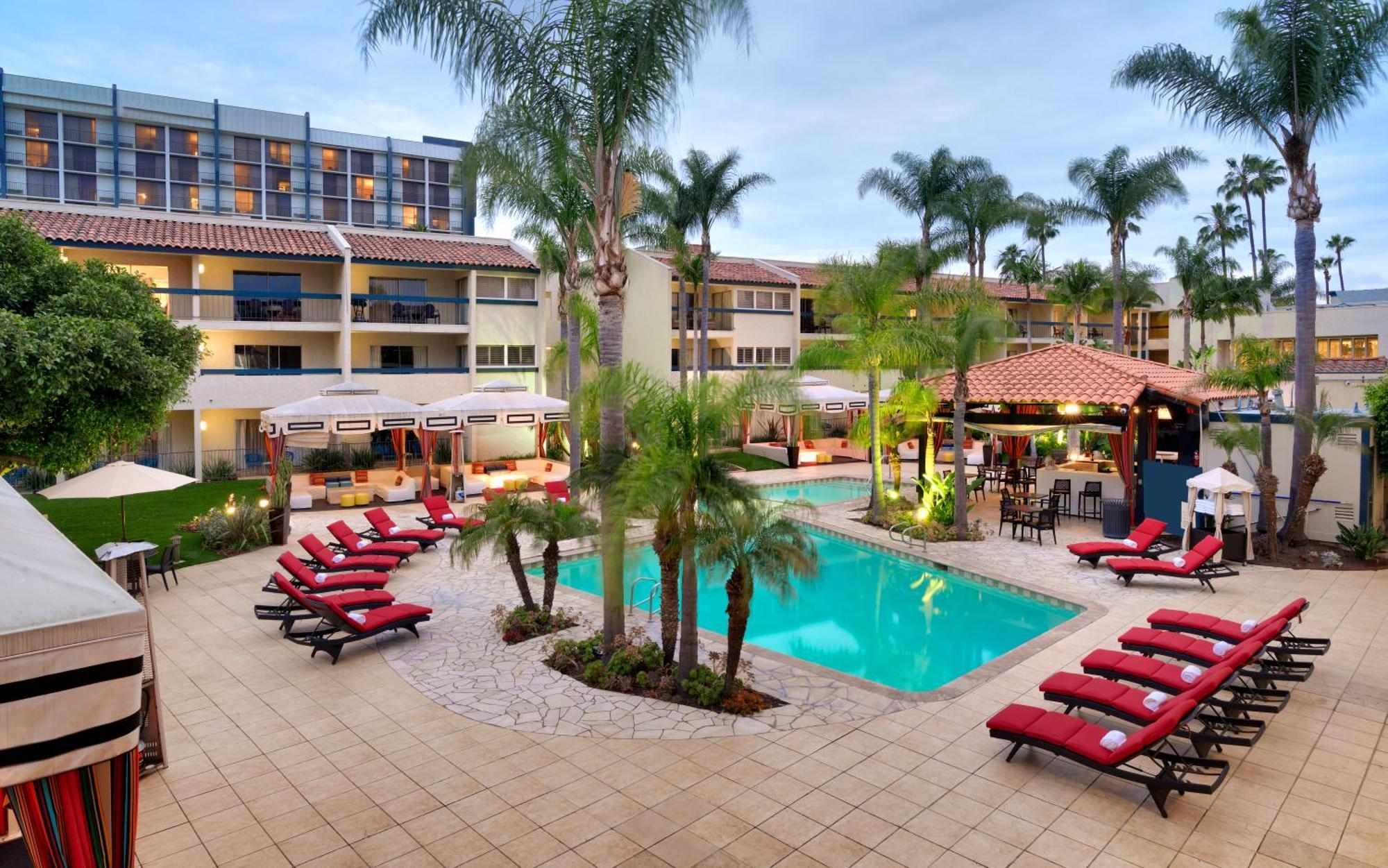אירווין Atrium Hotel Orange County מראה חיצוני תמונה